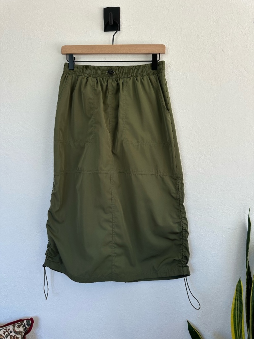 Wild Fable Olive Green Parachute Cargo Midi Skirt S Drawstring Hem